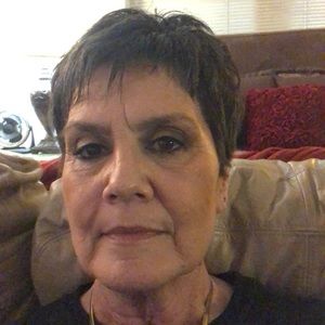 Meet your Posher, Kay